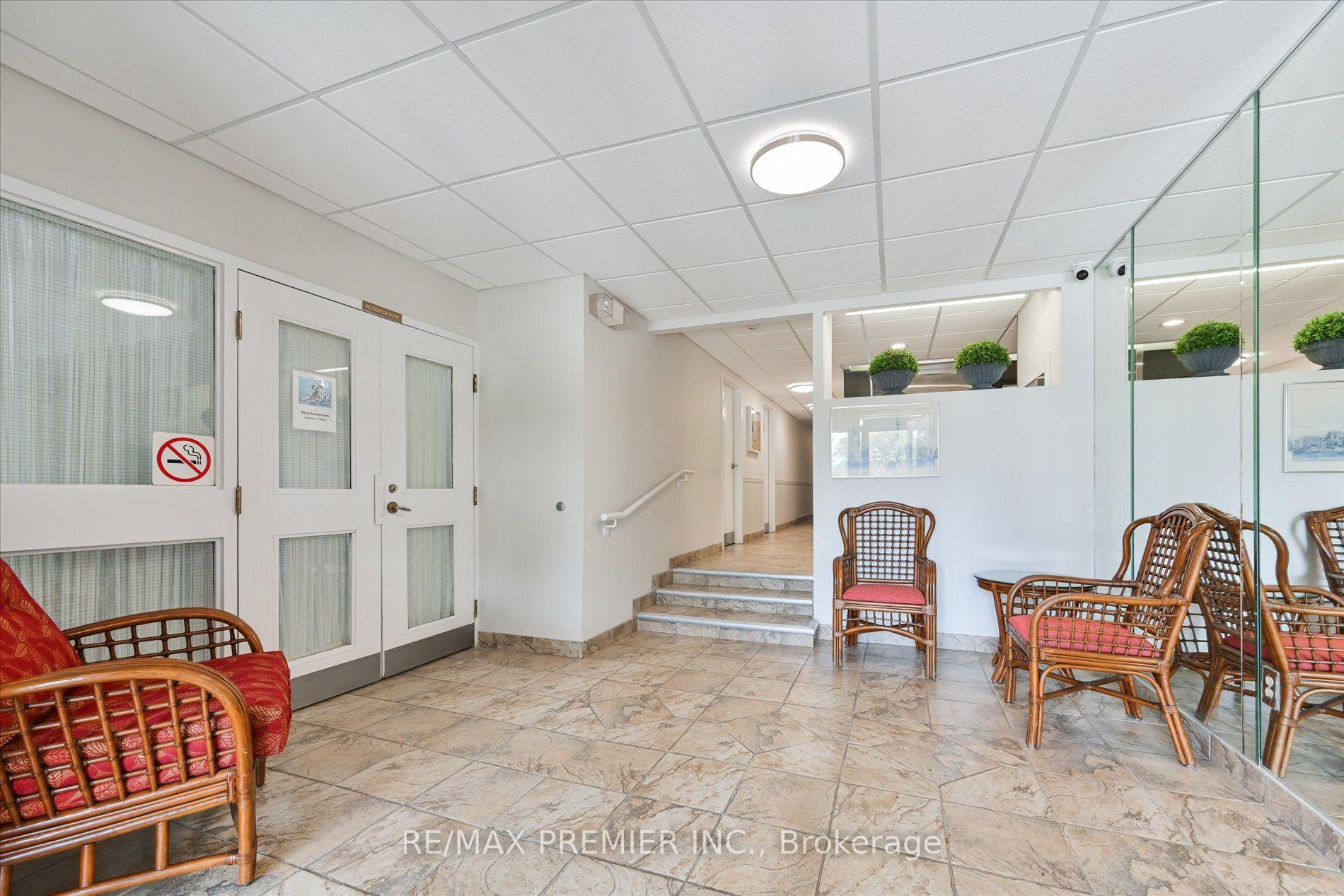 Photo 3 of Unit 403, 3734 St Clair Avenue E, Scarborough, Cliffcrest — HOMEH