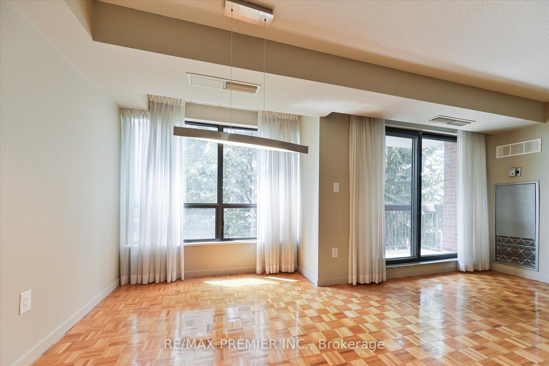 Photo 11 of Unit 403, 3734 St Clair Avenue E, Scarborough, Cliffcrest — HOMEH