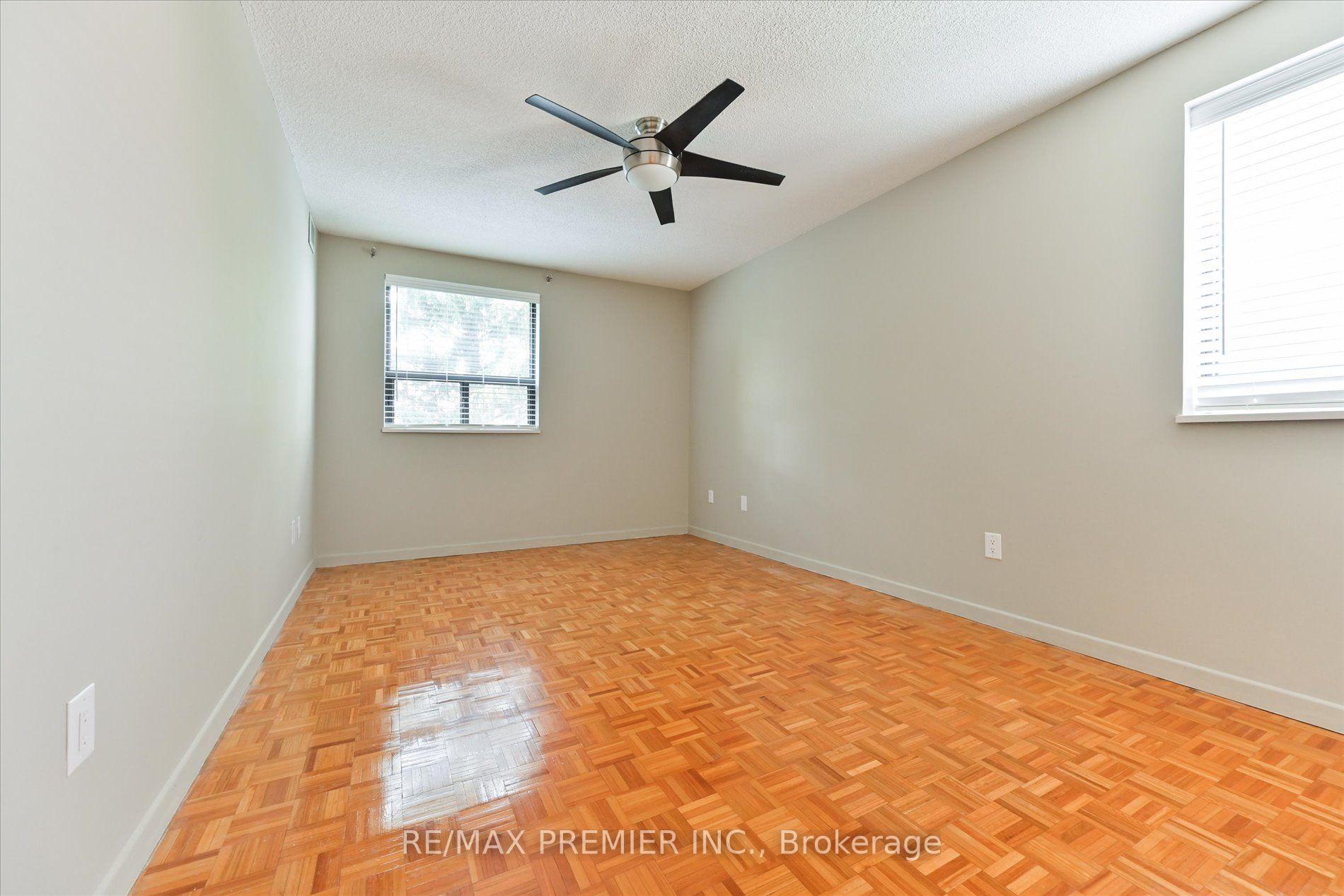 Photo 14 of Unit 403, 3734 St Clair Avenue E, Scarborough, Cliffcrest — HOMEH