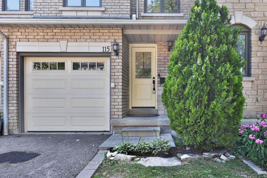 Photo 5 of Unit 115, 455 Apache Court, Mississauga, Hurontario — HOMEH