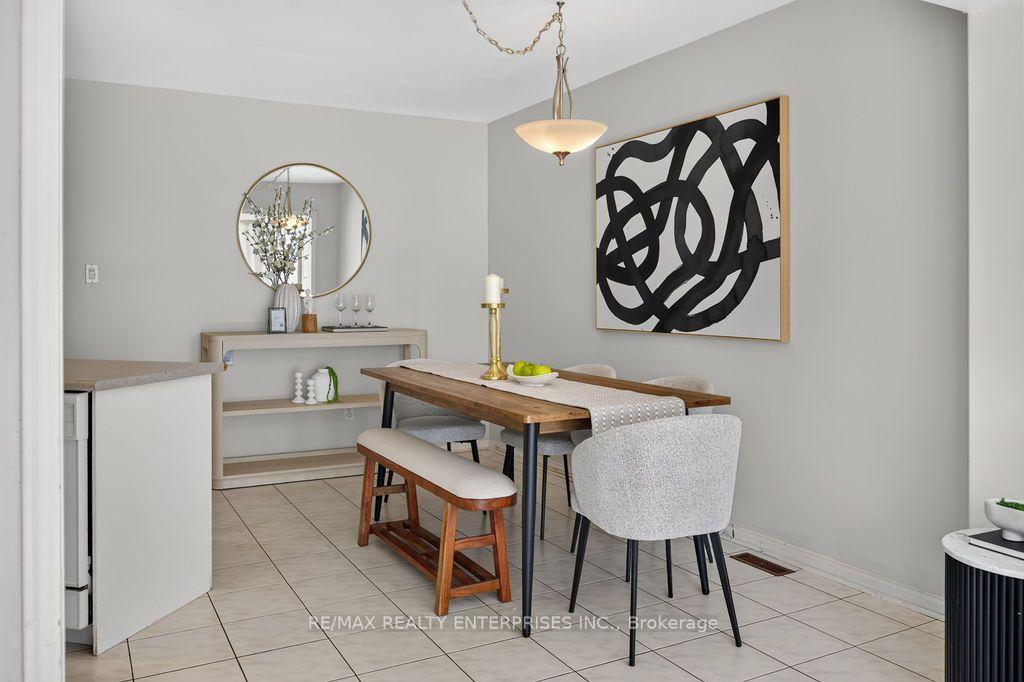 Photo 13 of Unit 115, 455 Apache Court, Mississauga, Hurontario — HOMEH