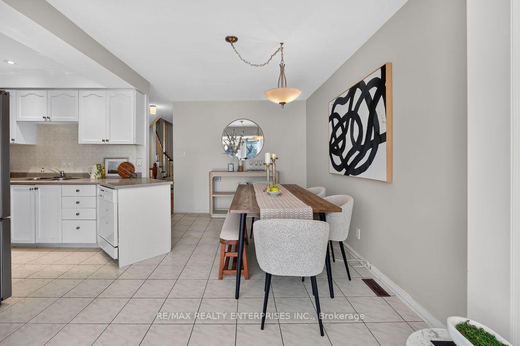 Photo 16 of Unit 115, 455 Apache Court, Mississauga, Hurontario — HOMEH