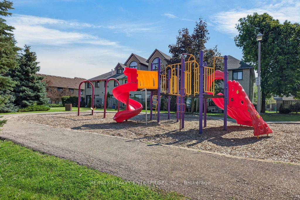 Photo 40 of Unit 115, 455 Apache Court, Mississauga, Hurontario — HOMEH