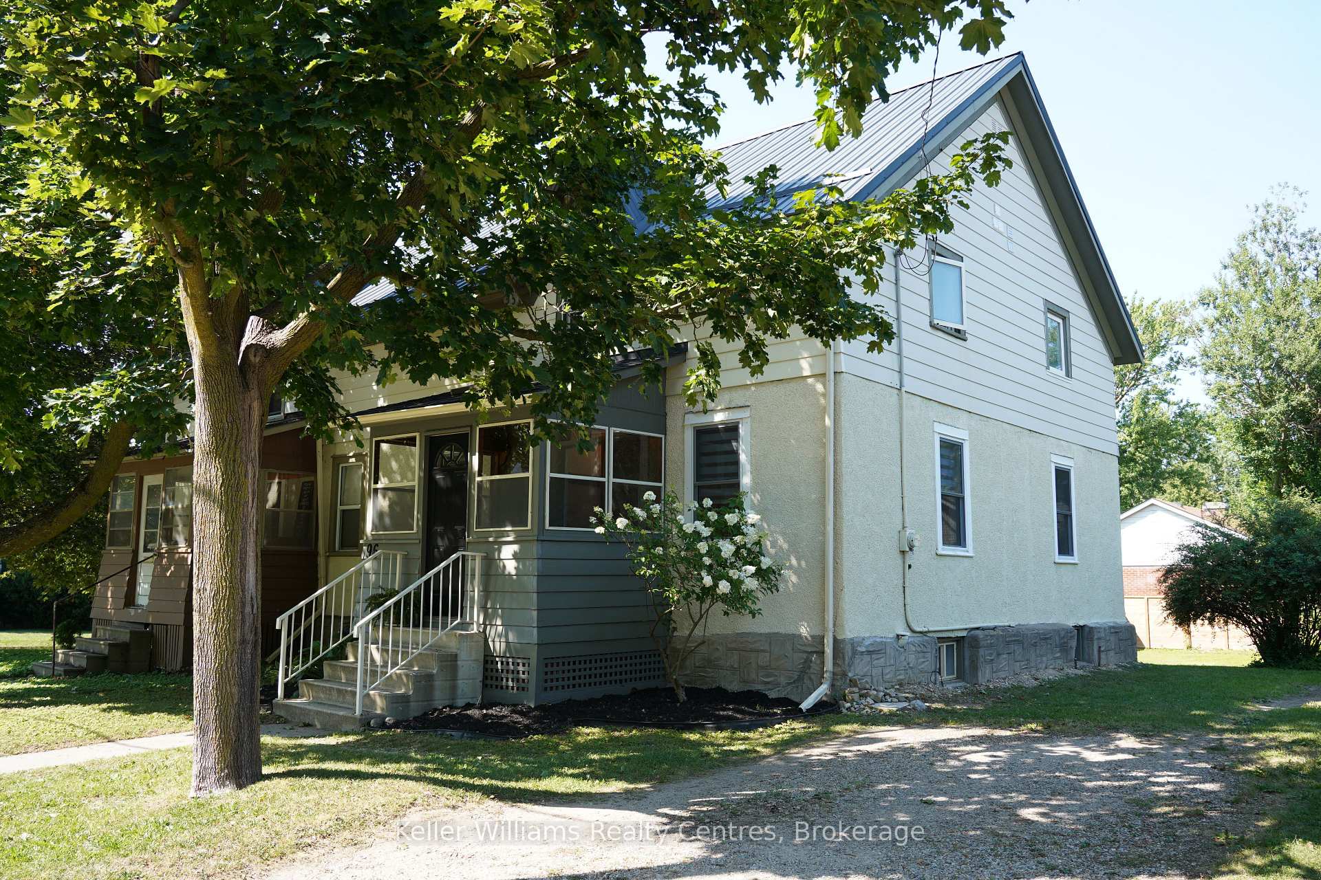 Photo 1 of 96 Charles Street, Stratford — HOMEH