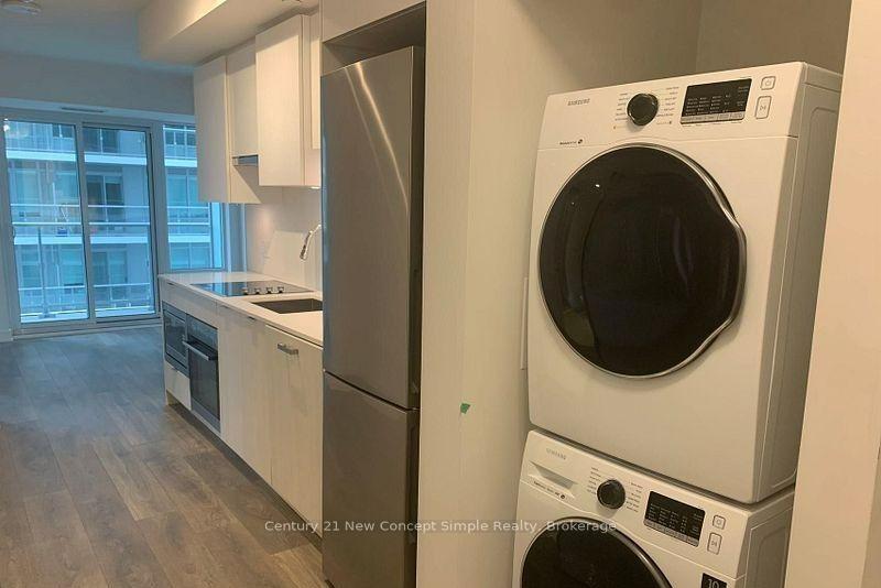 Photo 5 of Unit 2515, 195 Redpath Avenue, Toronto, Mount Pleasant West — HOMEH