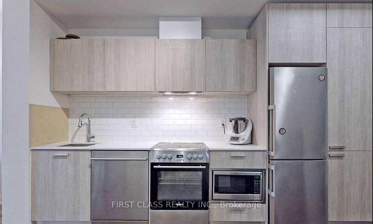 Photo 6 of Unit 508, 50 Charles Street E, Toronto, Church-Yonge Corridor — HOMEH