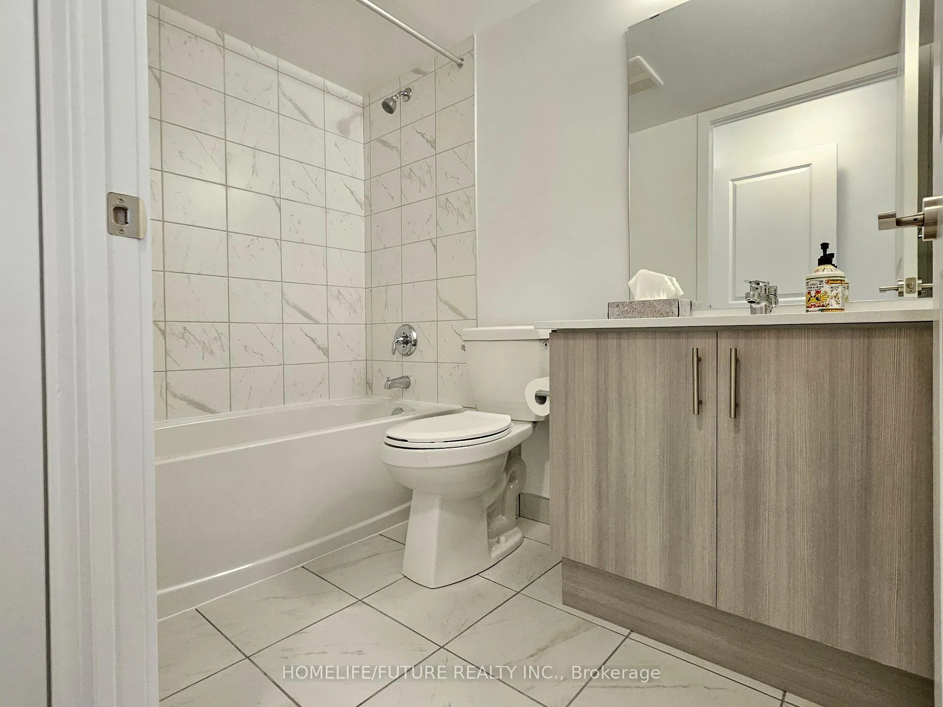 Photo 12 of Unit 1805, 1435 Celebration Drive, Pickering, Bay Ridges — HOMEH