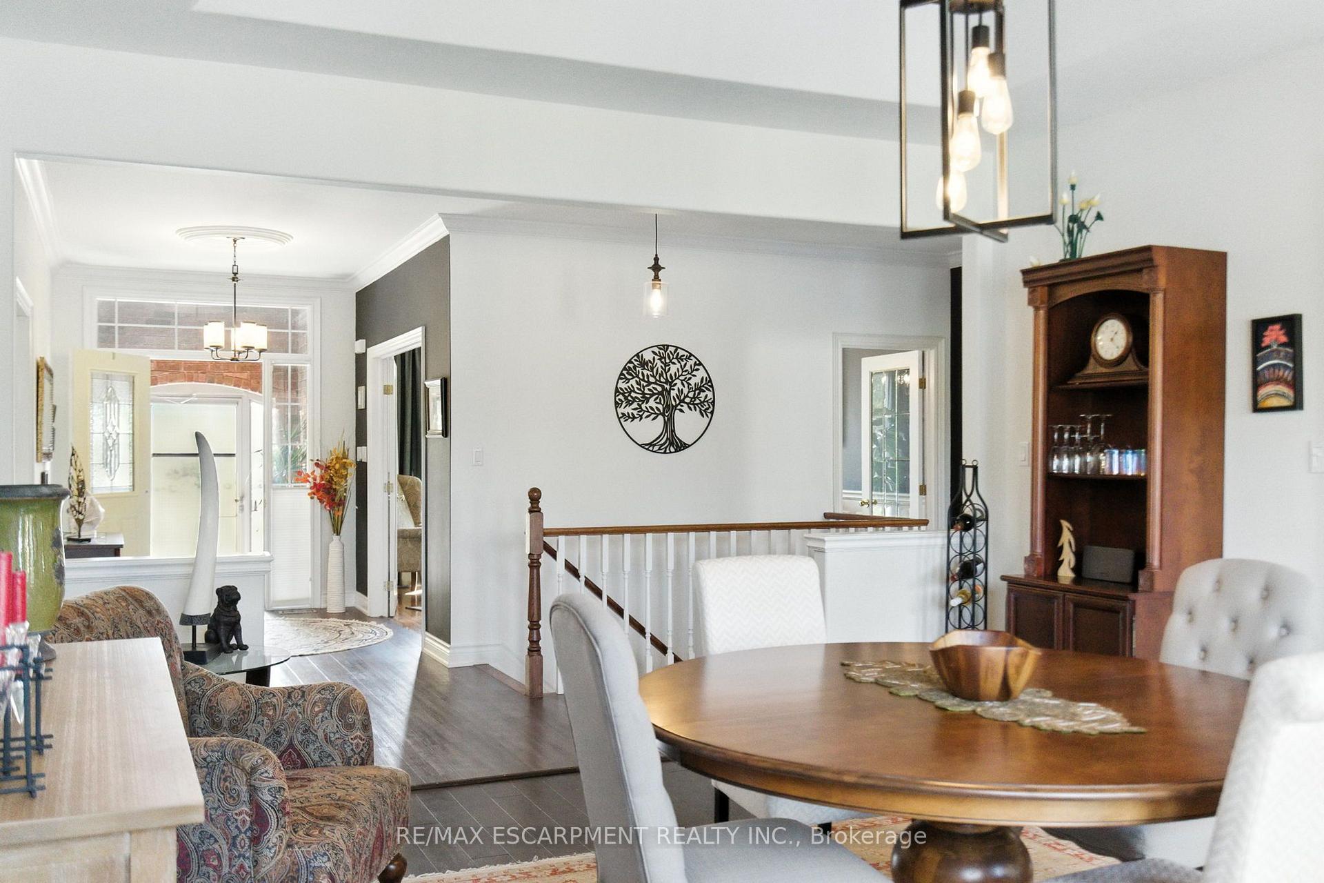 Photo 10 of 10 Featherstone Avenue, Haldimand — HOMEH