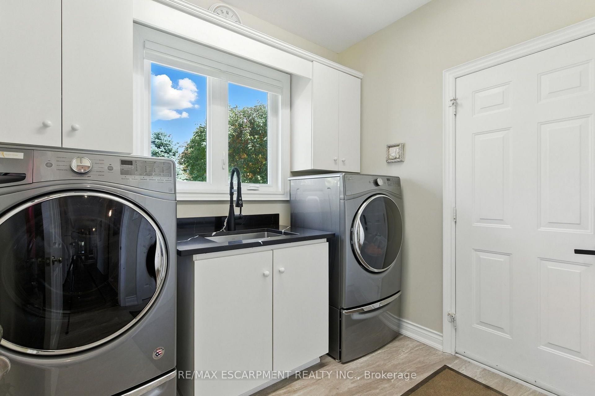 Photo 27 of 10 Featherstone Avenue, Haldimand — HOMEH
