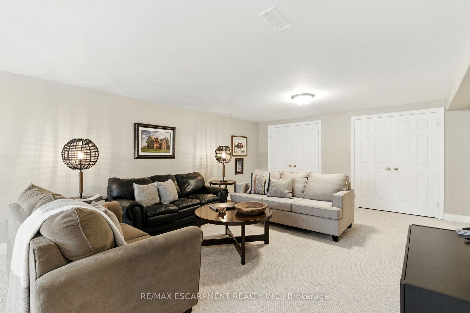 Photo 29 of 10 Featherstone Avenue, Haldimand — HOMEH