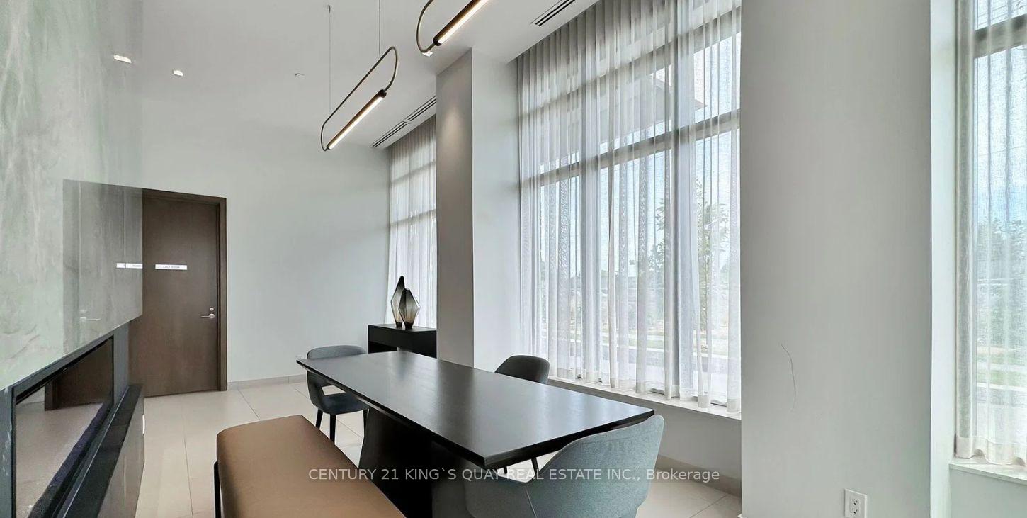 Photo 12 of 188 Fairview Mall Drive, North York, Don Valley Village — HOMEH