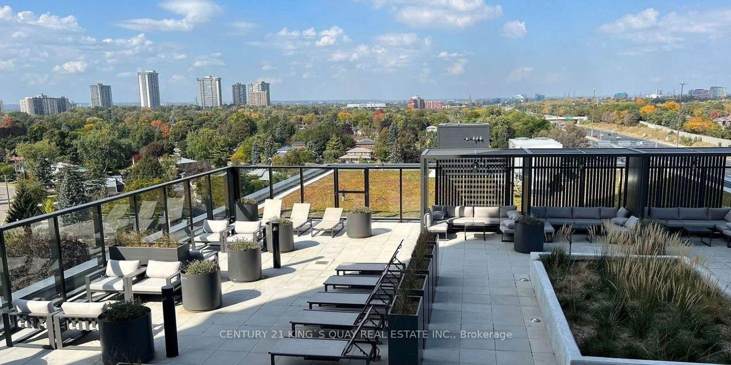 Photo 14 of 188 Fairview Mall Drive, North York, Don Valley Village — HOMEH