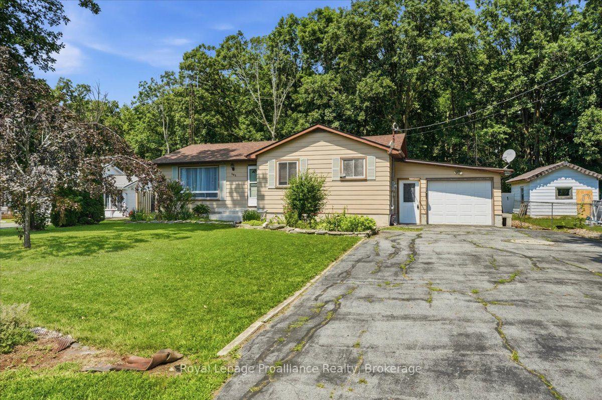 Photo 2 of 505 County Road 8, Greater Napanee, Greater Napanee — HOMEH