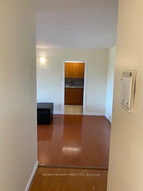 Photo 6 of Unit 907, 20 Forest Manor Road, North York, Henry Farm — HOMEH