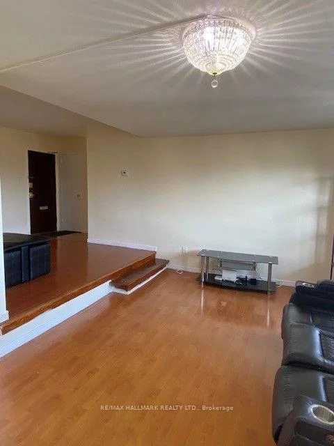 Photo 11 of Unit 907, 20 Forest Manor Road, North York, Henry Farm — HOMEH