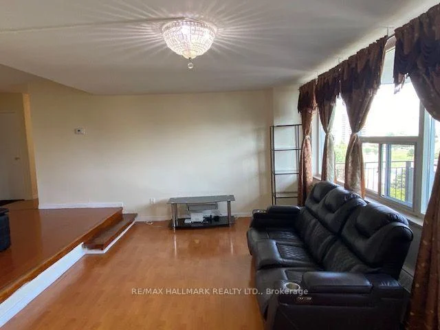 Photo 13 of Unit 907, 20 Forest Manor Road, North York, Henry Farm — HOMEH