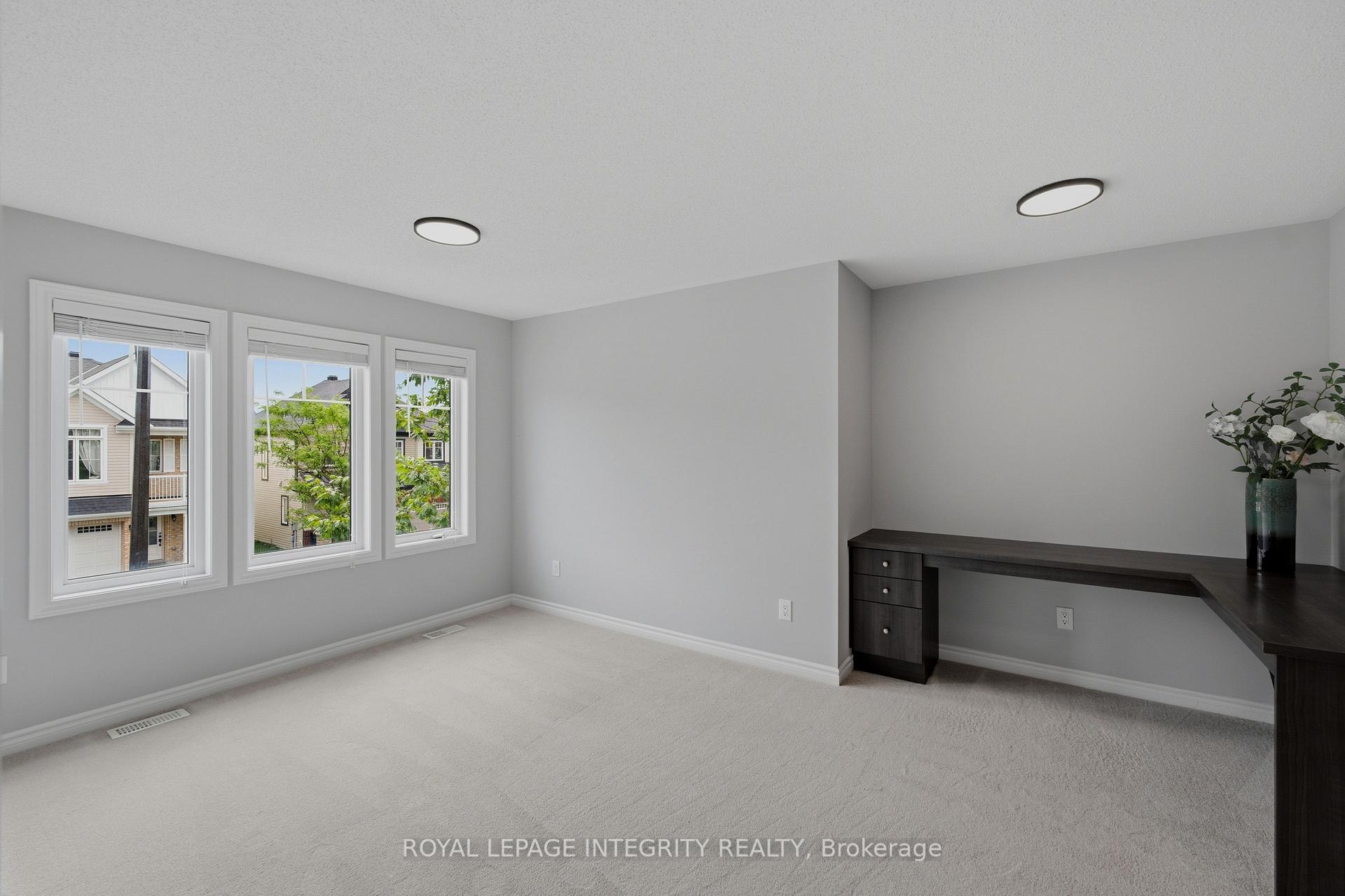 Photo 23 of 337 Meadowbreeze Drive, Ottawa, Kanata - Emerald Meadows/Trailwest — HOMEH