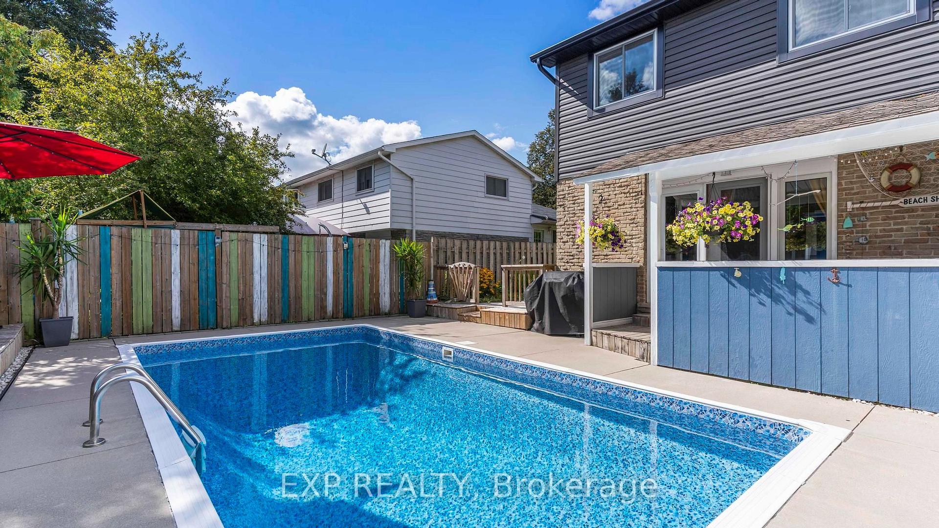 Photo 33 of 116 Glenroy Crescent, London, South T — HOMEH
