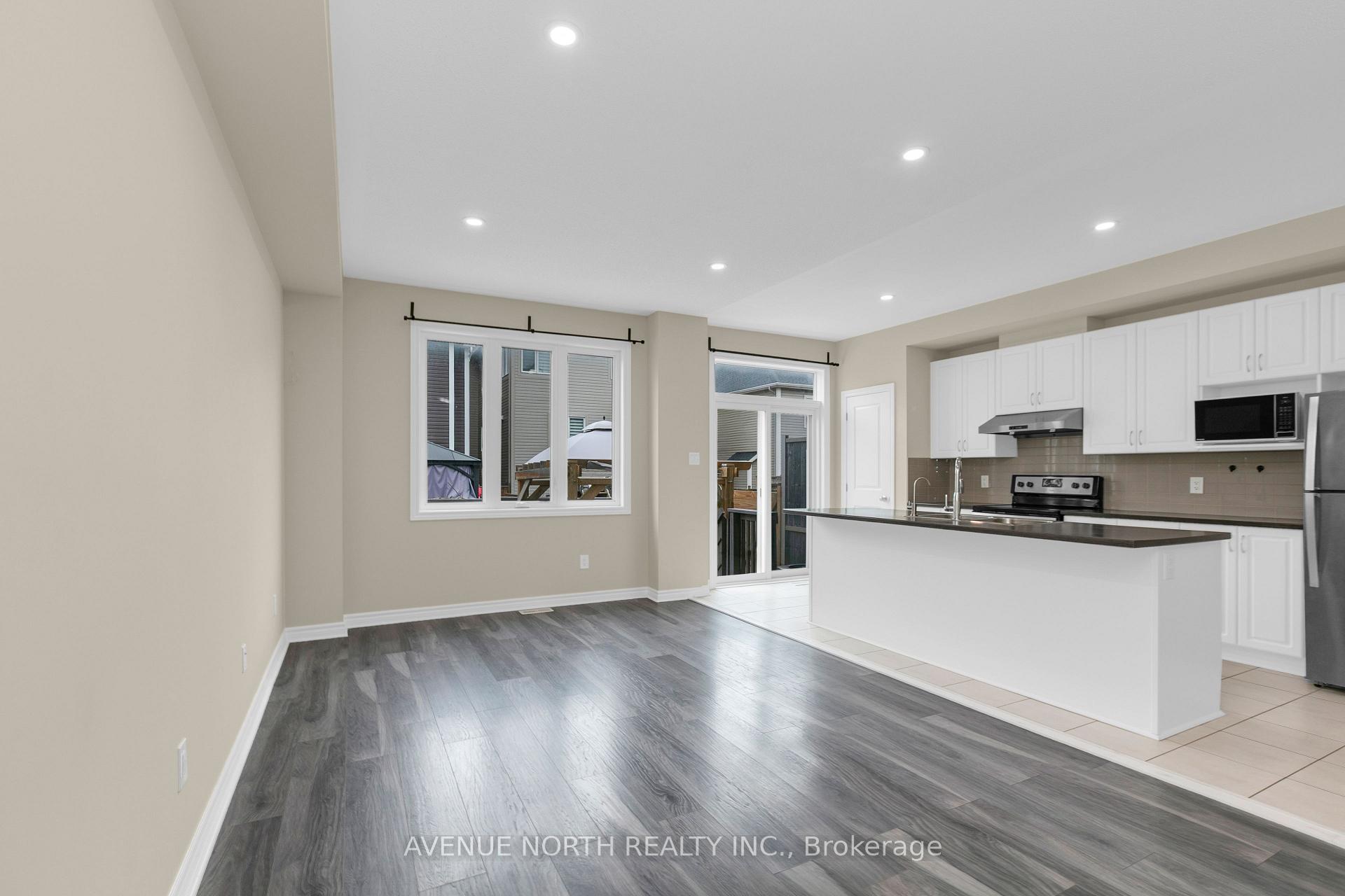 Photo 14 of 940 Kilbirnie Drive, Ottawa, Barrhaven - Half Moon Bay — HOMEH