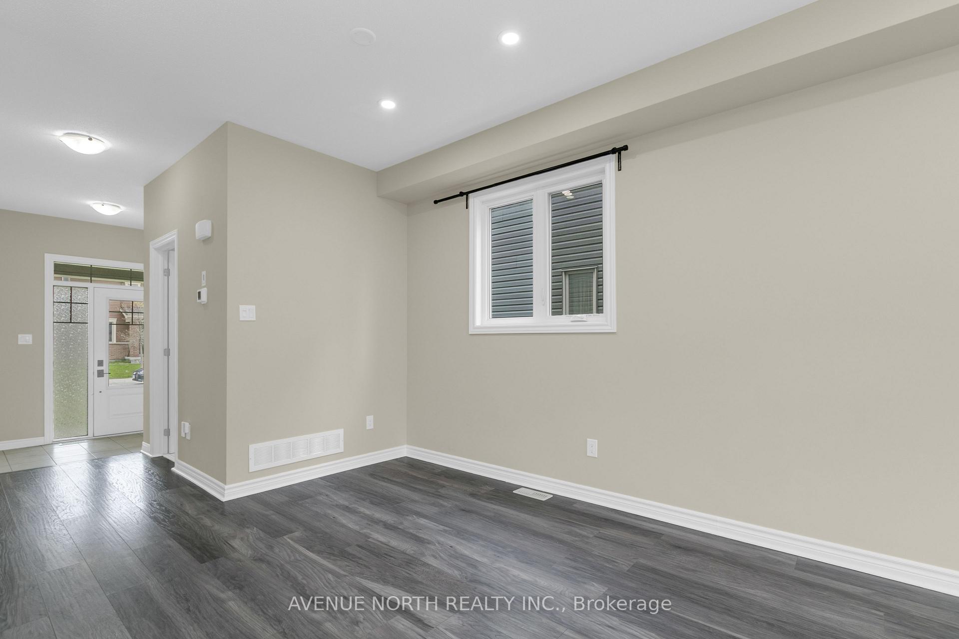 Photo 17 of 940 Kilbirnie Drive, Ottawa, Barrhaven - Half Moon Bay — HOMEH
