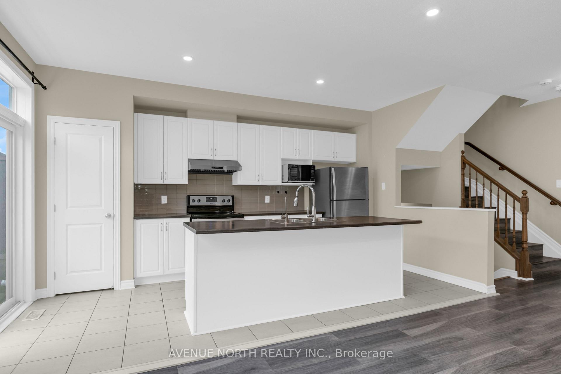 Photo 22 of 940 Kilbirnie Drive, Ottawa, Barrhaven - Half Moon Bay — HOMEH
