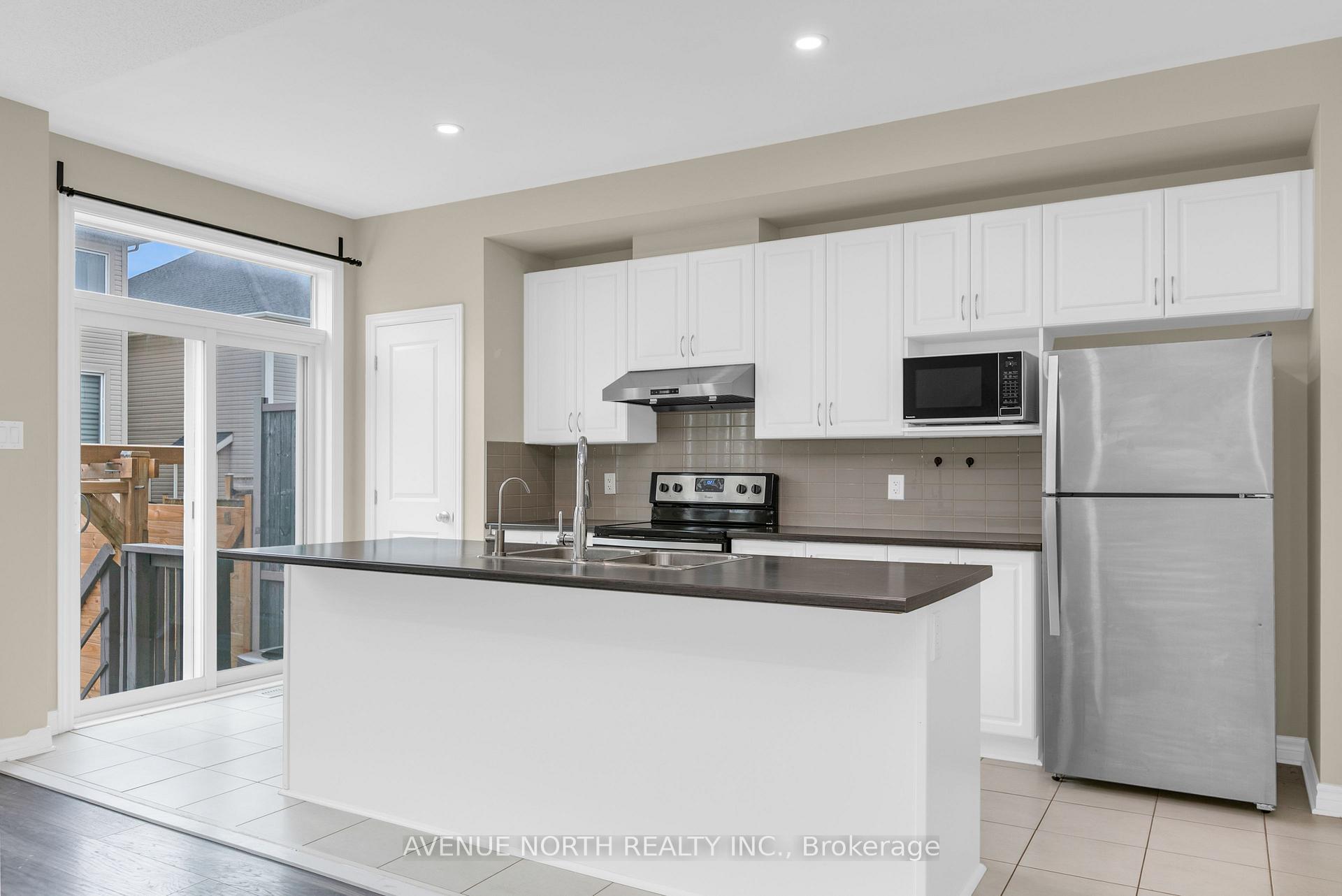 Photo 24 of 940 Kilbirnie Drive, Ottawa, Barrhaven - Half Moon Bay — HOMEH