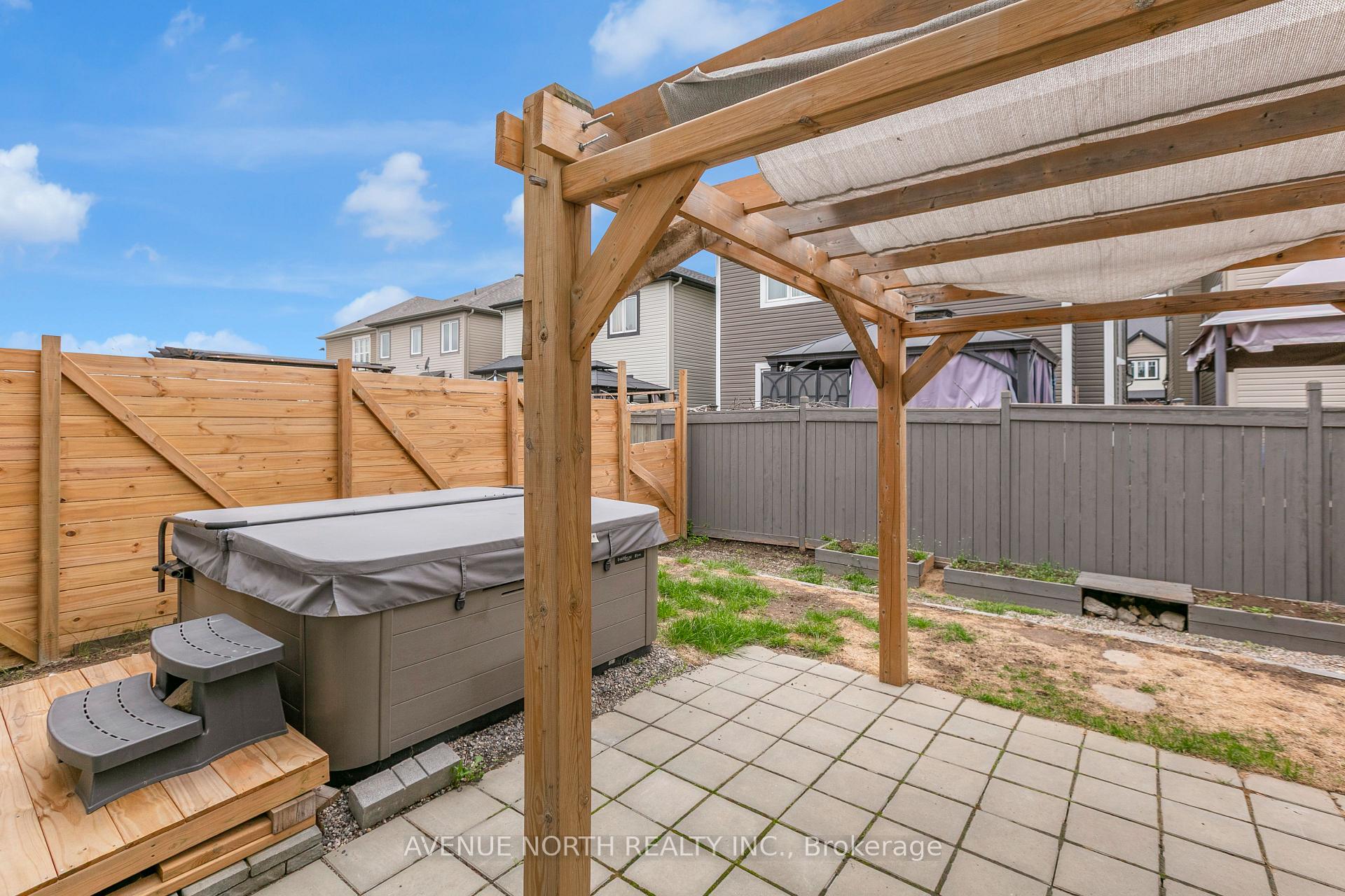 Photo 47 of 940 Kilbirnie Drive, Ottawa, Barrhaven - Half Moon Bay — HOMEH