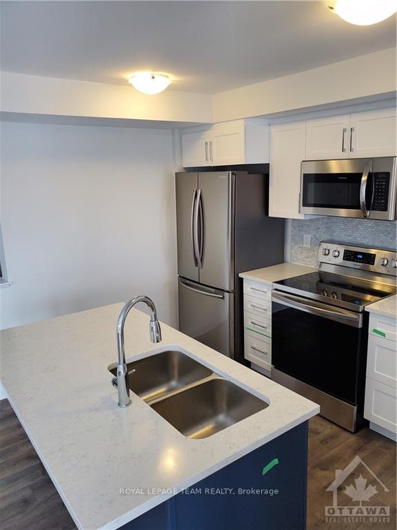 Photo 9 of Unit A, 225 Eldorado Private, Ottawa, Kanata - Morgan's Grant/South March — HOMEH