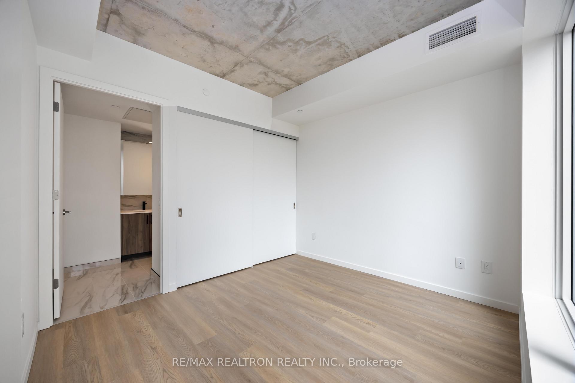 Photo 12 of 689 The Queensway, Etobicoke, Stonegate-Queensway — HOMEH