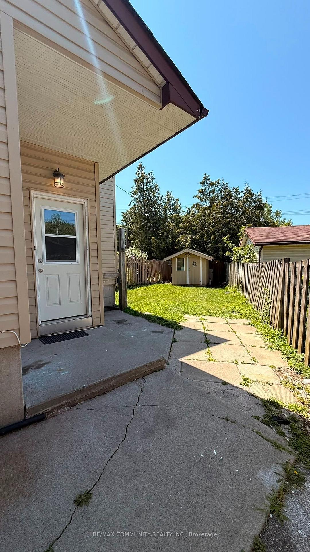 Photo 11 of 30 West Street, Quinte West, Trenton Ward — HOMEH