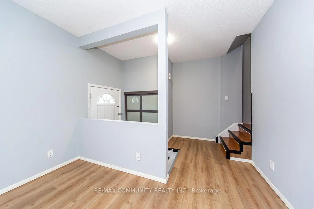 Photo 12 of 30 West Street, Quinte West, Trenton Ward — HOMEH