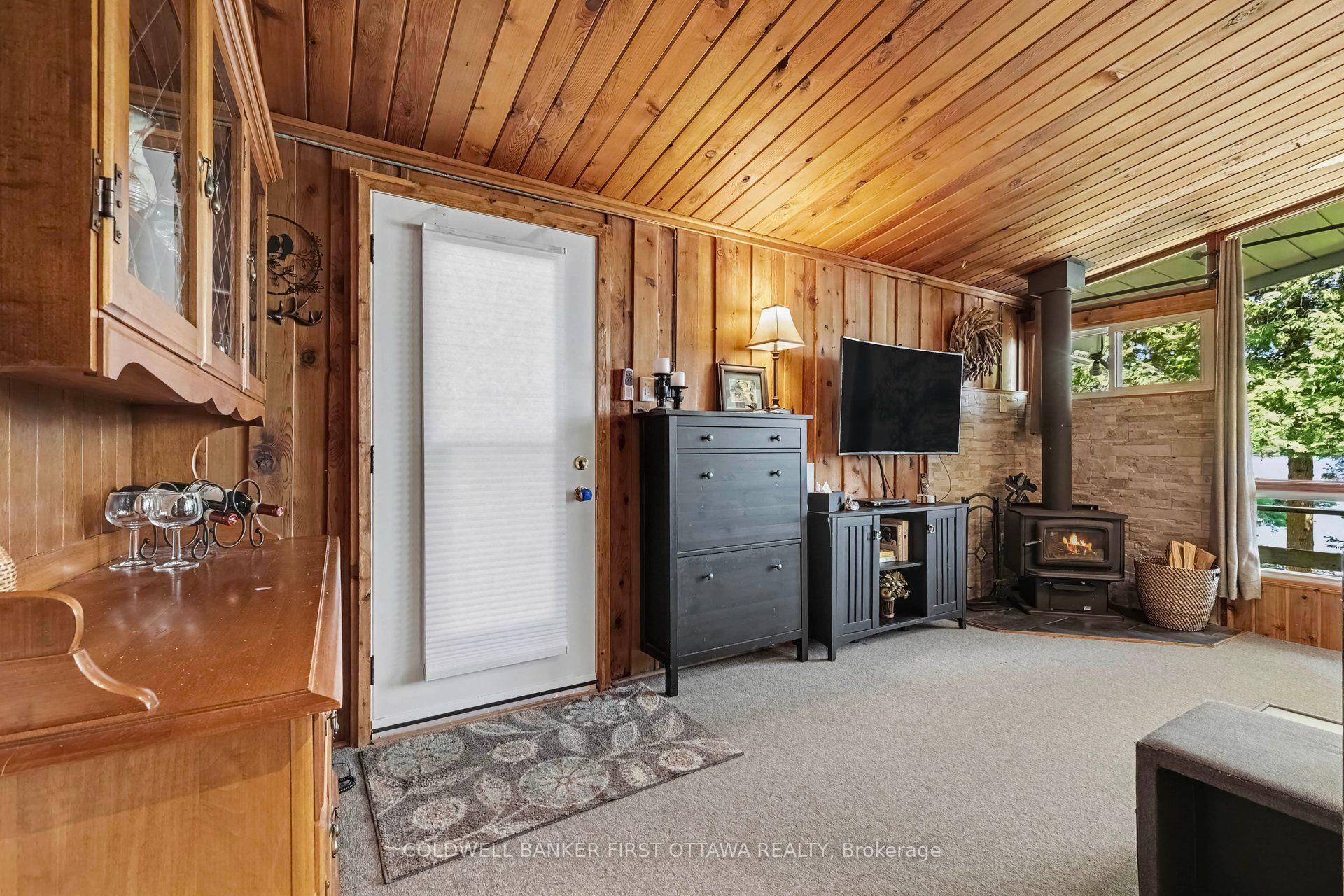 Photo 13 of 440 Featherston Lane, Tay Valley, Bathurst/Burgess & Sherbrooke (South Sherbrooke) Twp — HOMEH