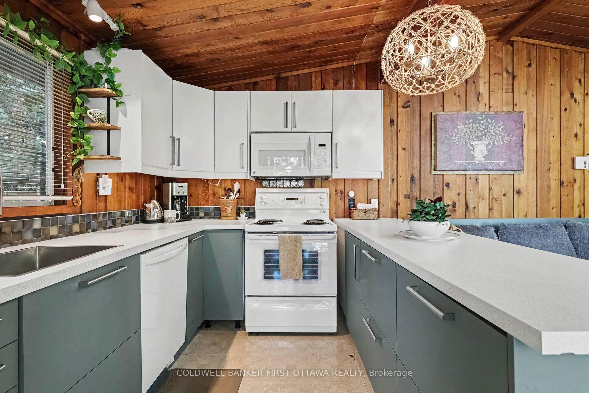 Photo 17 of 440 Featherston Lane, Tay Valley, Bathurst/Burgess & Sherbrooke (South Sherbrooke) Twp — HOMEH