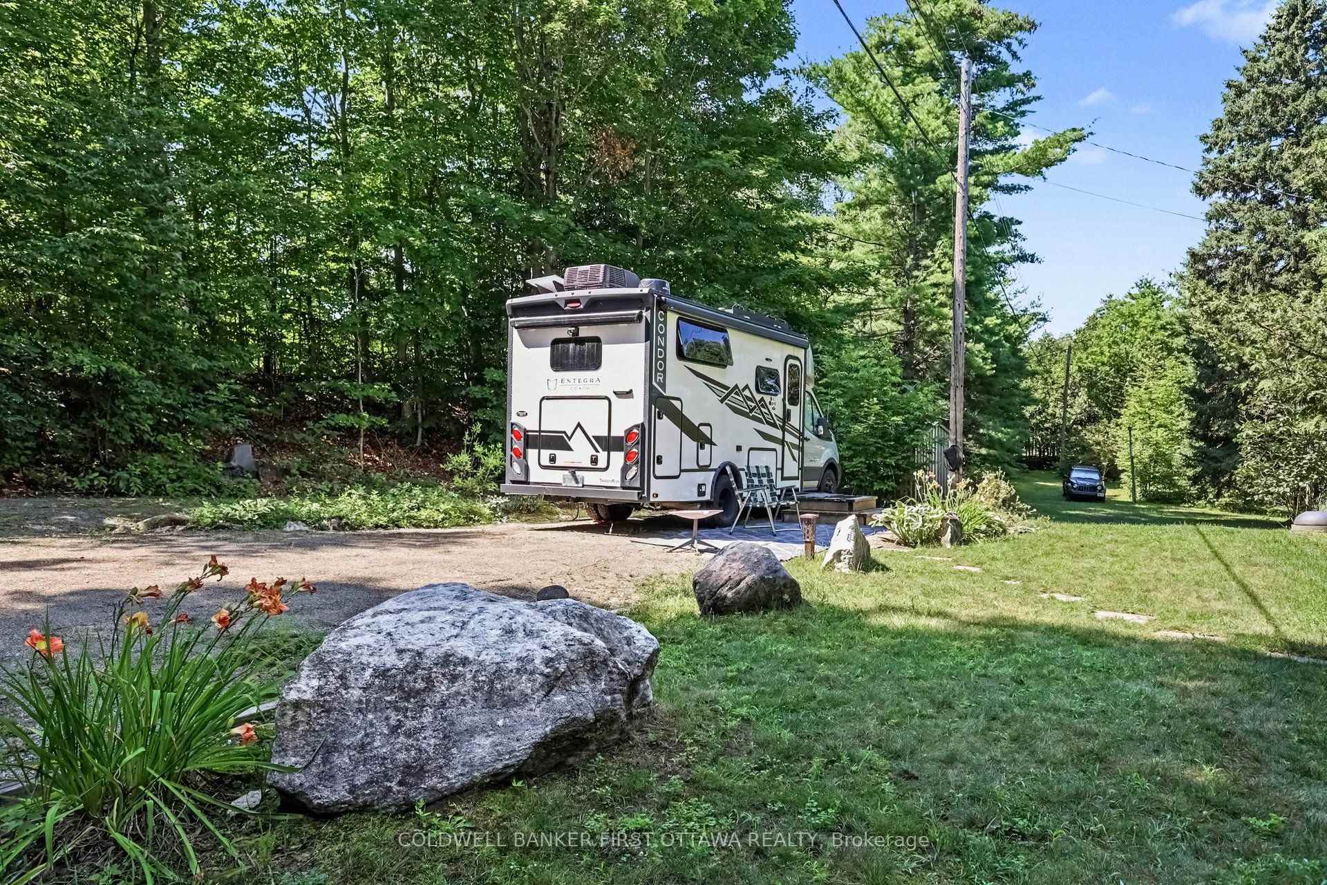 Photo 32 of 440 Featherston Lane, Tay Valley, Bathurst/Burgess & Sherbrooke (South Sherbrooke) Twp — HOMEH