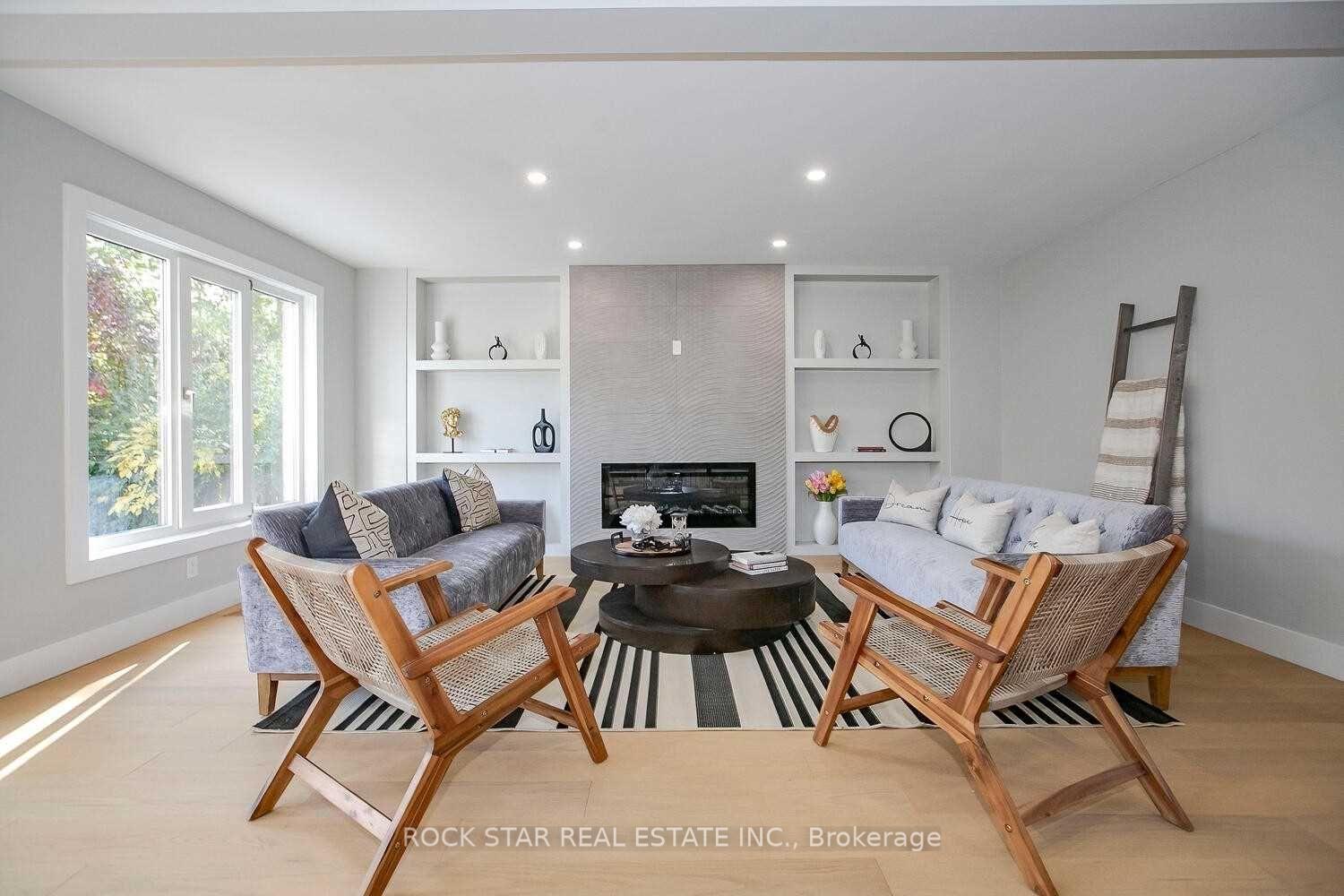 Photo 17 of 160 River Oaks Boulevard E, Oakville, River Oaks — HOMEH