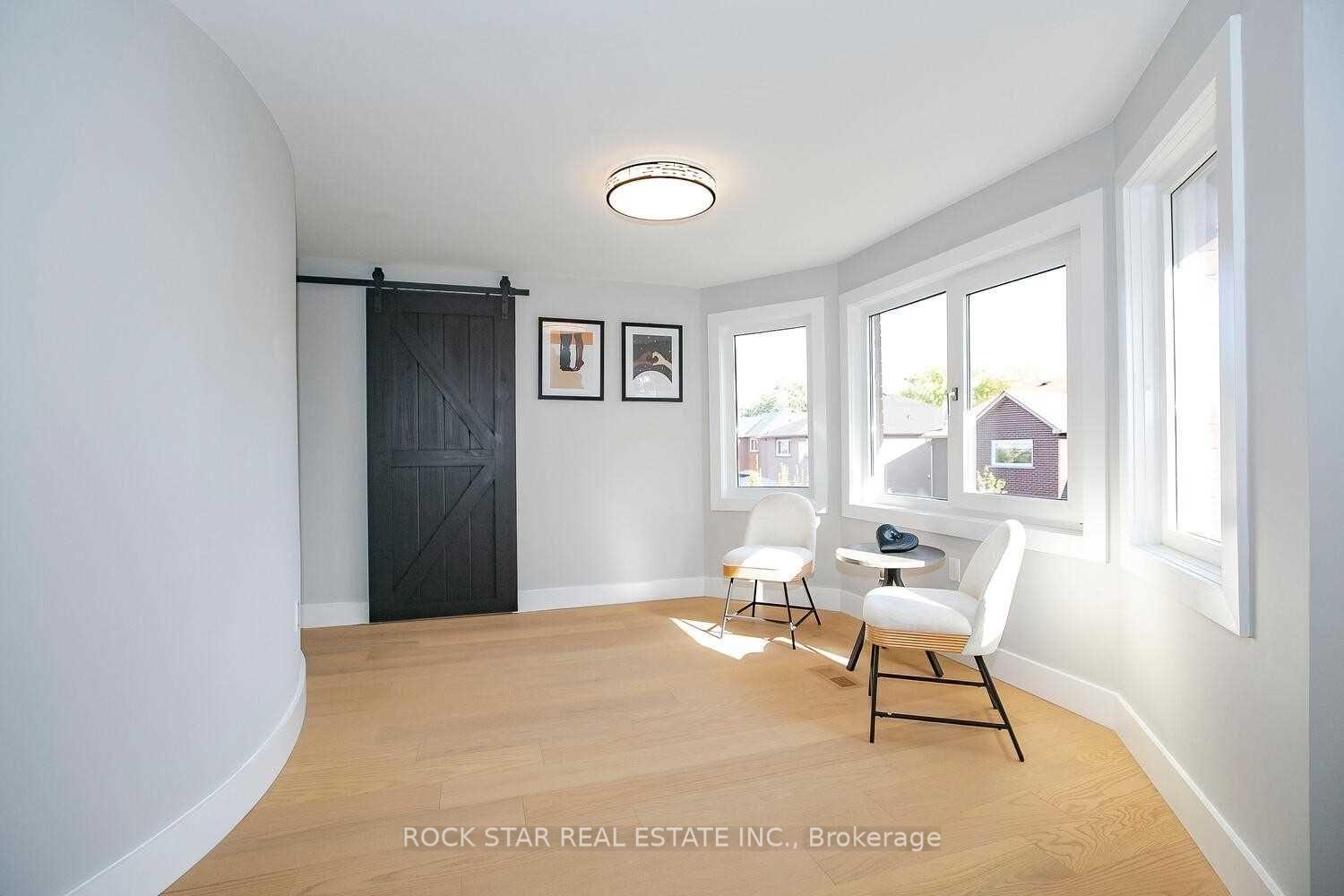 Photo 28 of 160 River Oaks Boulevard E, Oakville, River Oaks — HOMEH