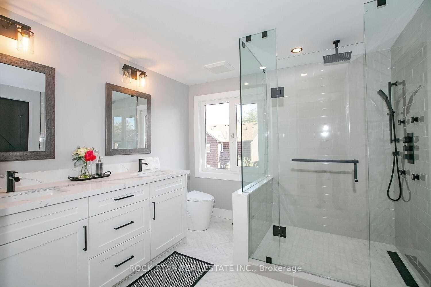 Photo 30 of 160 River Oaks Boulevard E, Oakville, River Oaks — HOMEH