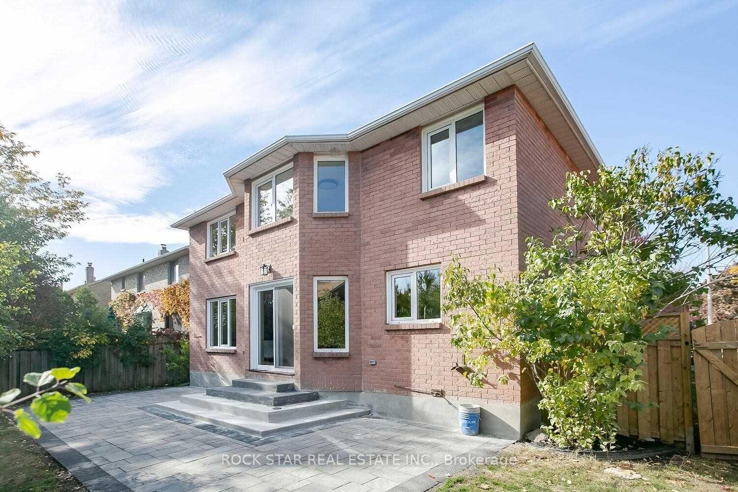 Photo 40 of 160 River Oaks Boulevard E, Oakville, River Oaks — HOMEH