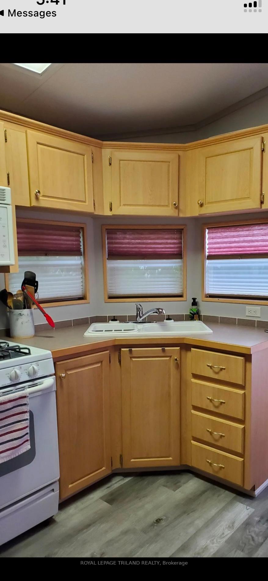 Photo 2 of Unit D36, 4895 Lakeshore Road, Plympton-Wyoming, Plympton Wyoming — HOMEH
