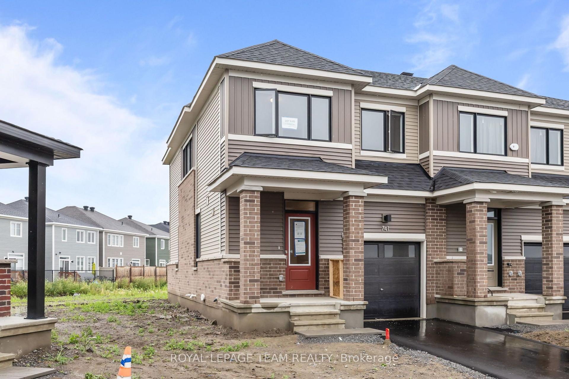 Photo 1 of 741 Haflinger Row, Ottawa, Btwn Franktown Rd. & Fallowfield Rd. — HOMEH