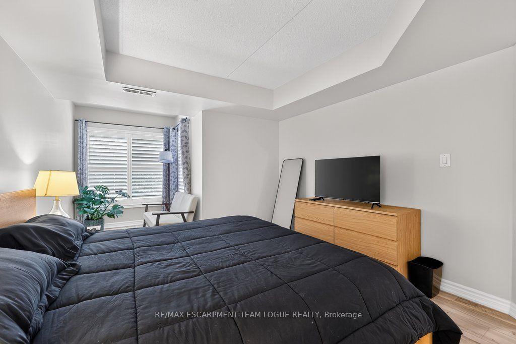Photo 20 of Unit 105, 1450 Bishops Gate, Oakville, Glen Abbey — HOMEH