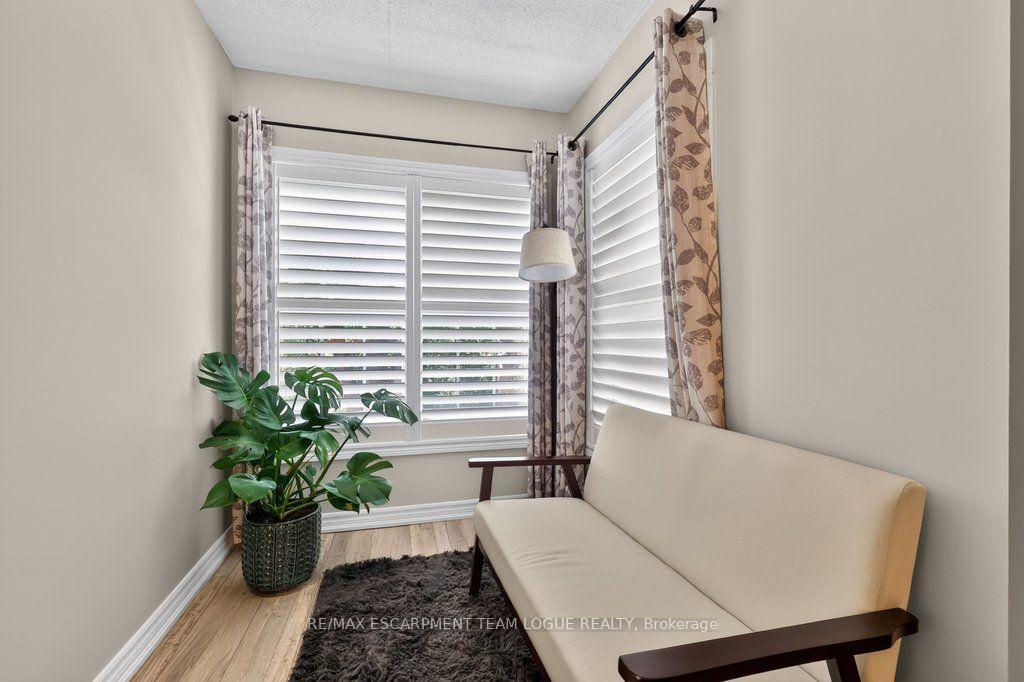 Photo 22 of Unit 105, 1450 Bishops Gate, Oakville, Glen Abbey — HOMEH