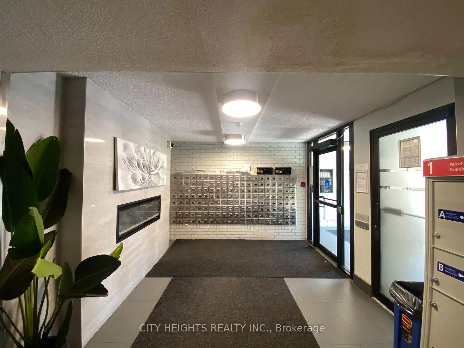 Photo 8 of Unit 1406, 294 Chandler Drive, Kitchener, Laurentian Hills — HOMEH