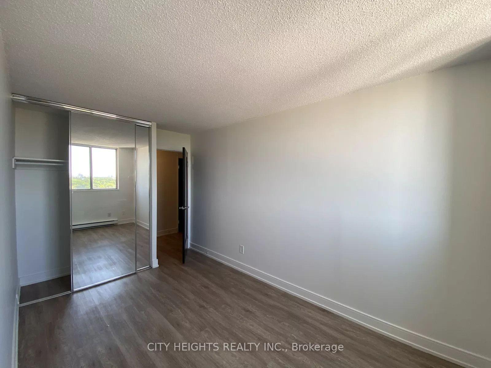 Photo 15 of Unit 1406, 294 Chandler Drive, Kitchener, Laurentian Hills — HOMEH