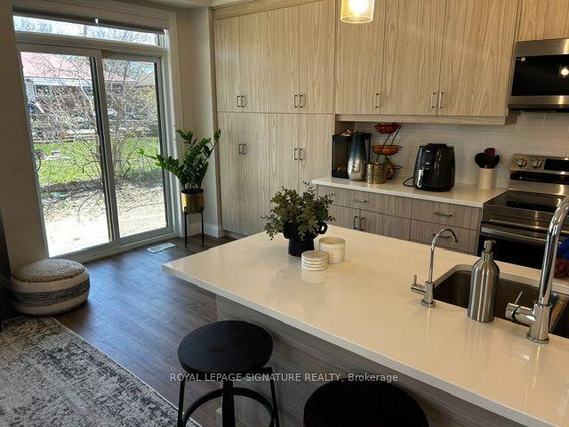 Photo 10 of Unit 38, 143 Elgin Street N, Cambridge, Alison — HOMEH