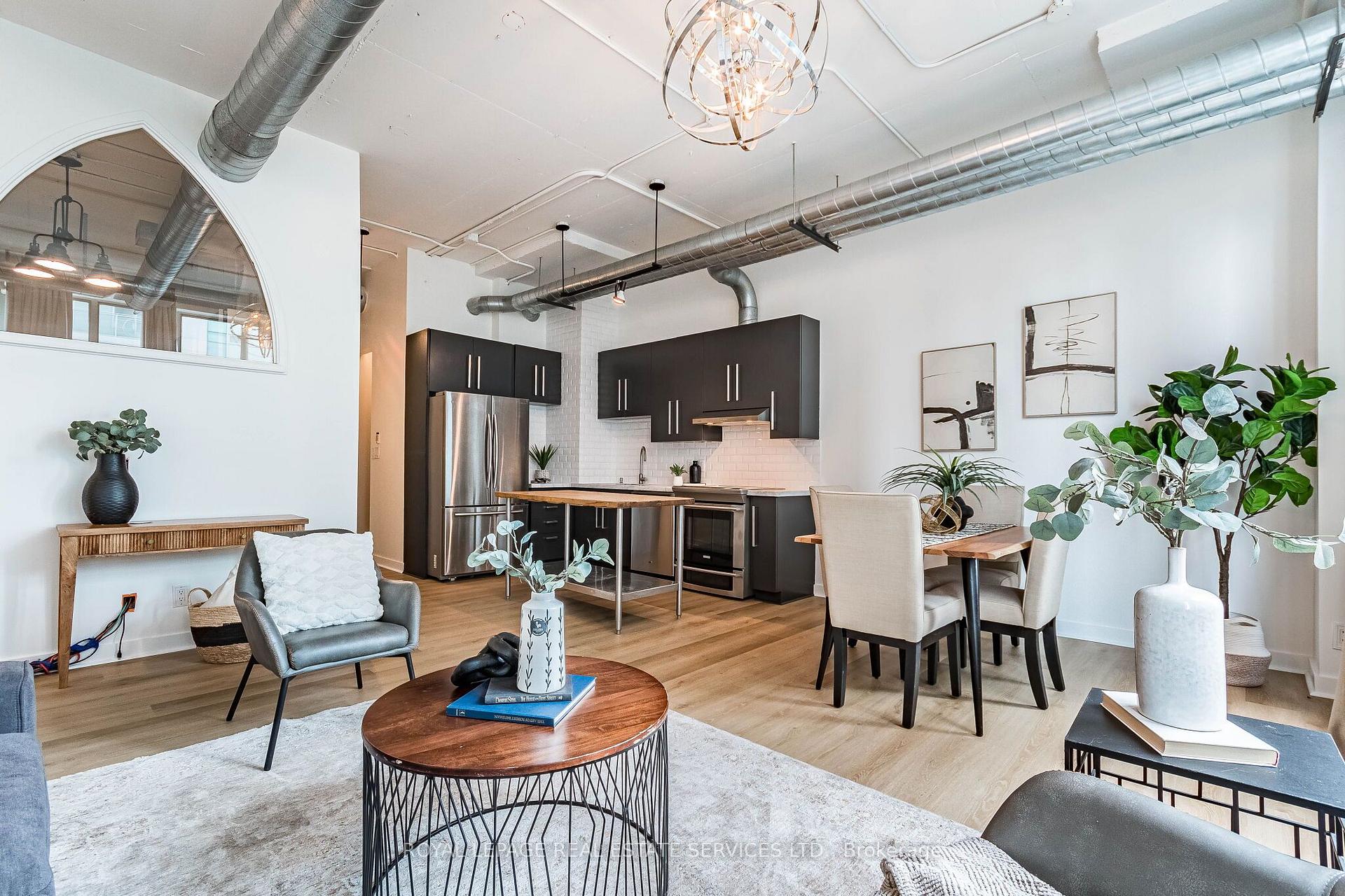 Photo 10 of Unit 508, 188 Eglinton Avenue E, Toronto, Mount Pleasant West — HOMEH