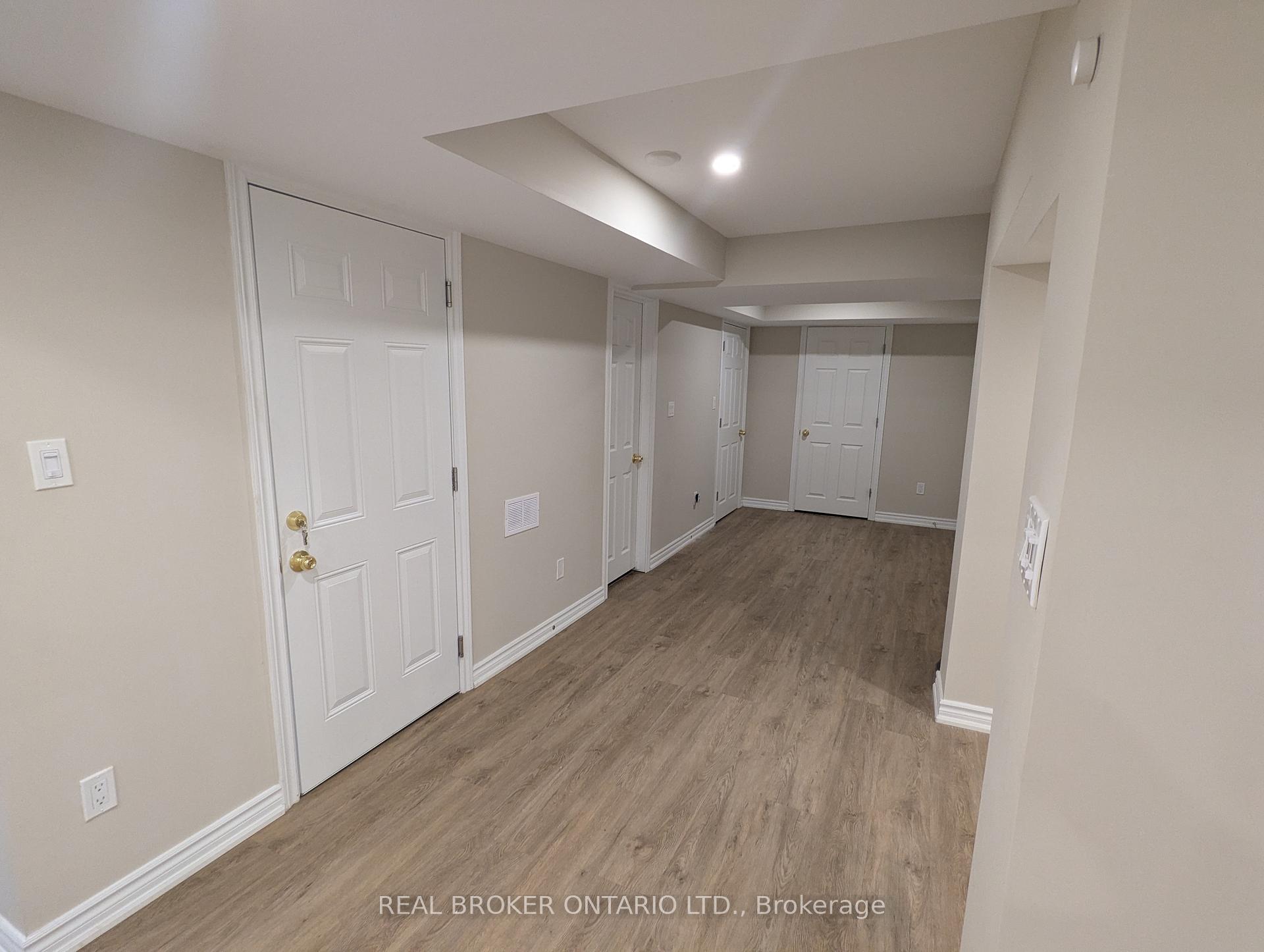 Photo 2 of Unit BSMT, 37 Hubner Drive, Richmond Hill, Oak Ridges — HOMEH