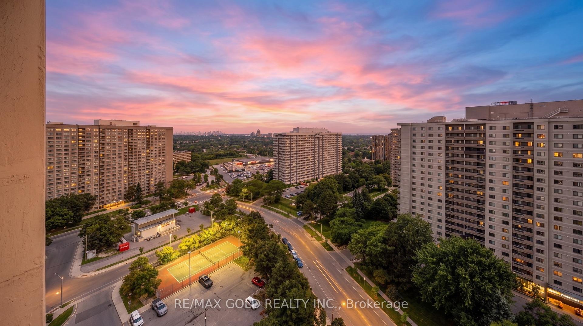 Photo 18 of Unit 1913, 3590 Kaneff Crescent, Mississauga, Mississauga Valleys — HOMEH