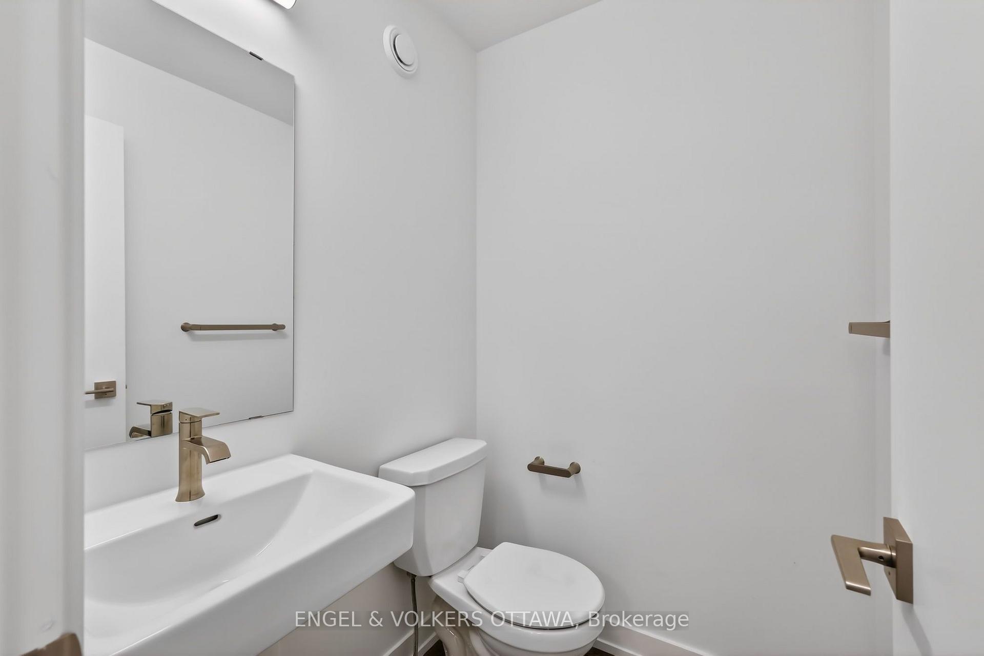 Photo 22 of 138 Stardust Private, Ottawa, Leitrim — HOMEH