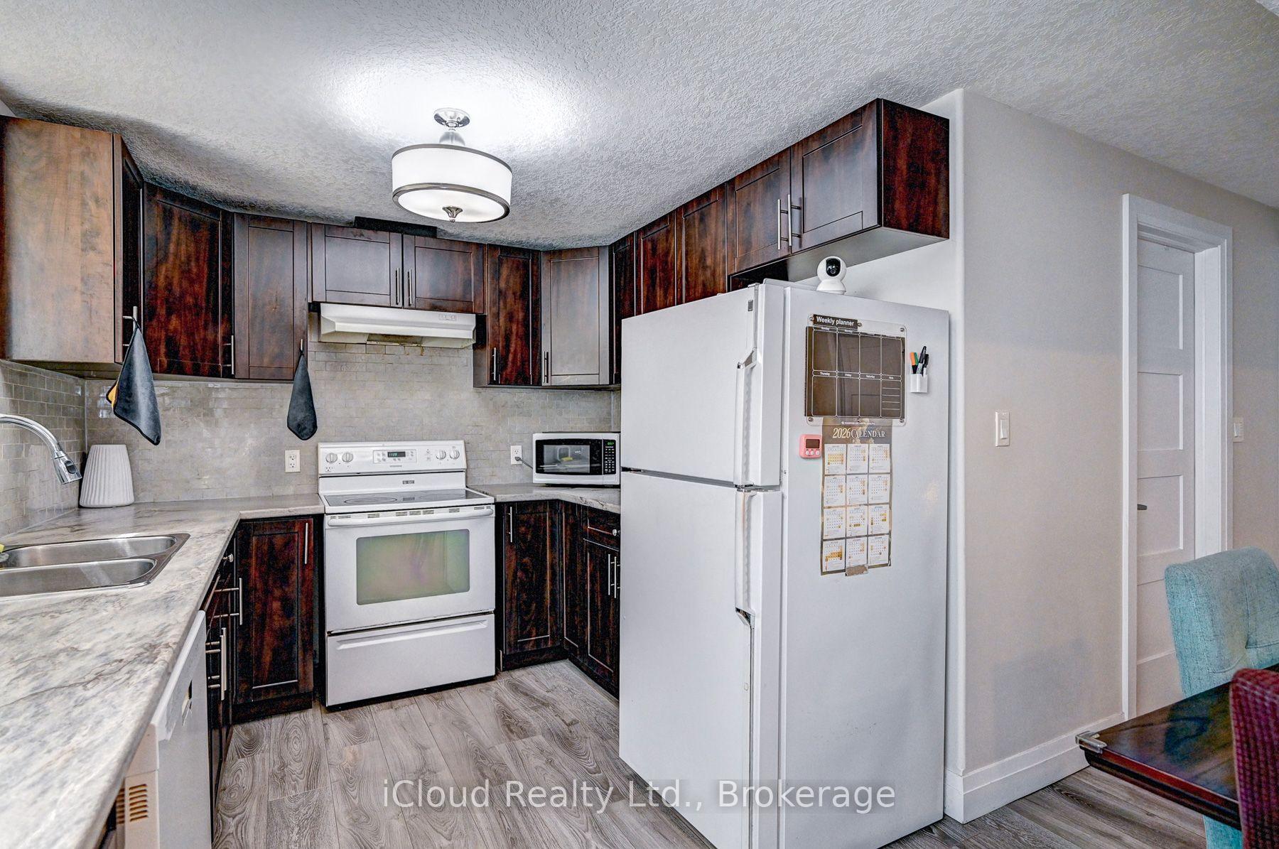 Photo 6 of Unit Bsmt, 65 Arkell Road, Guelph, Pineridge/Westminster Woods — HOMEH